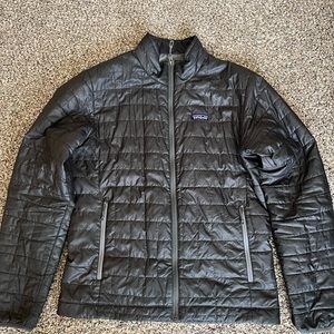 Patagonia Grey Men’s Zip Up Jacket Size Medium